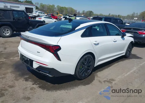 2025 Kia K5 Gt z USA, uszkodzony, nr VIN KNAG44J85S5332761